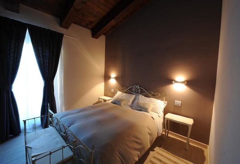 Сельский отель Agriturismo Acero Rosso