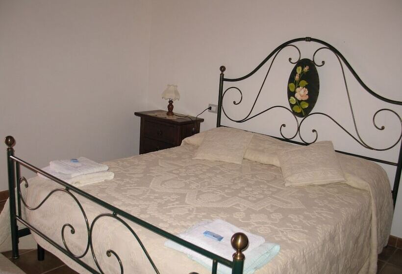 فندق ريفى Is Concais