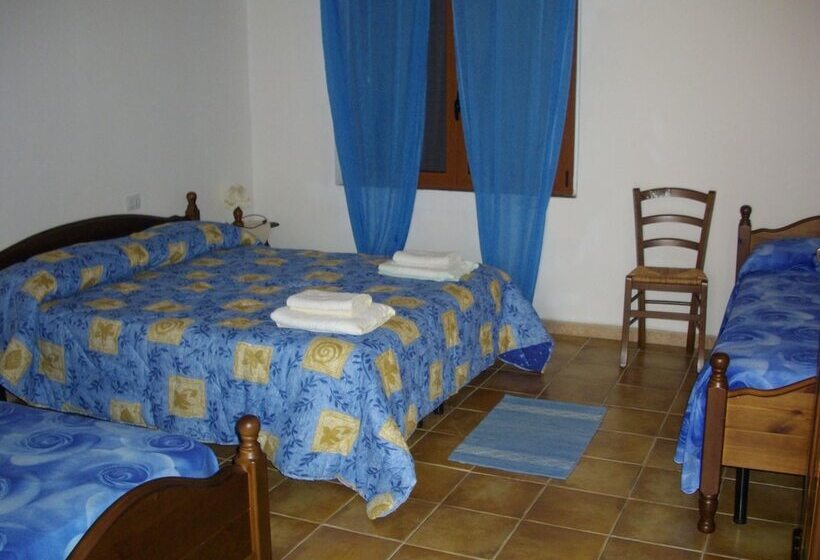 فندق ريفى Is Concais