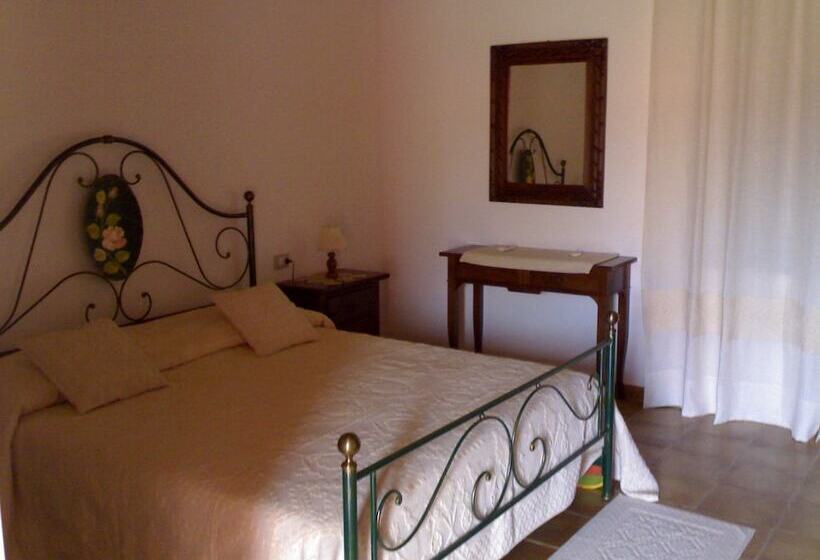 فندق ريفى Is Concais