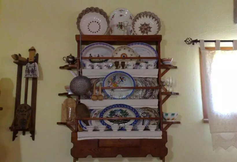 田舎風ホテル Is Concais