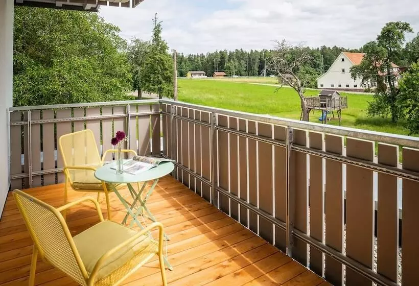 Hotelli Sonnenhof Teinachtal