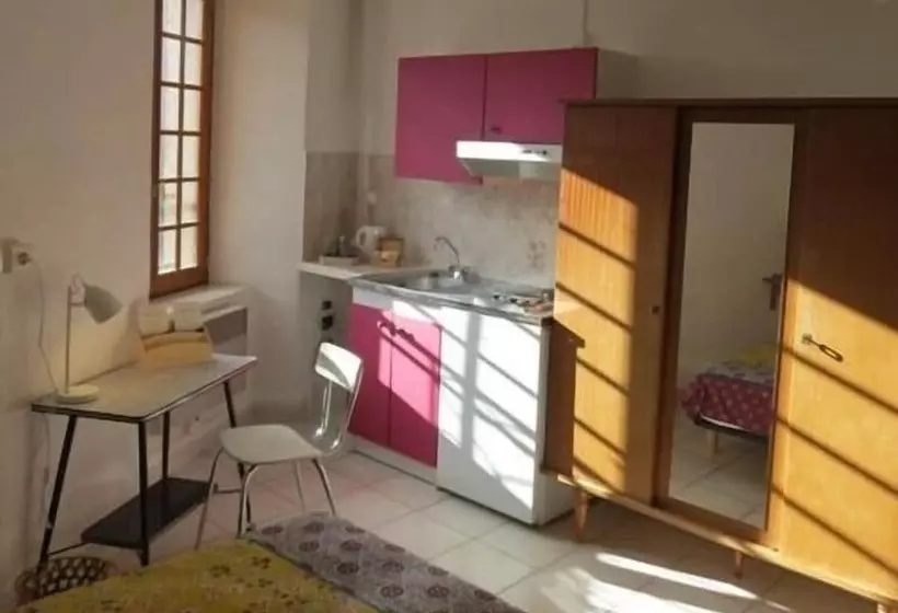 ペンション Au Figuier Des Cévennes