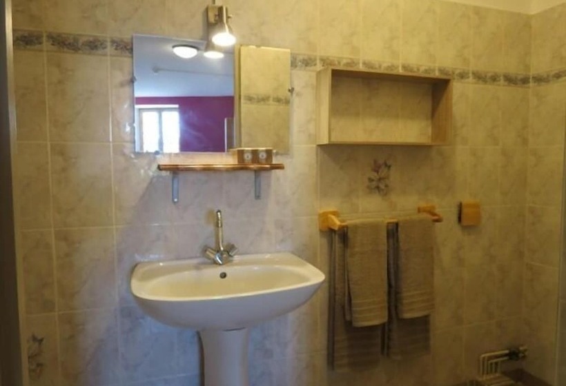 Пансион Au Figuier Des Cévennes