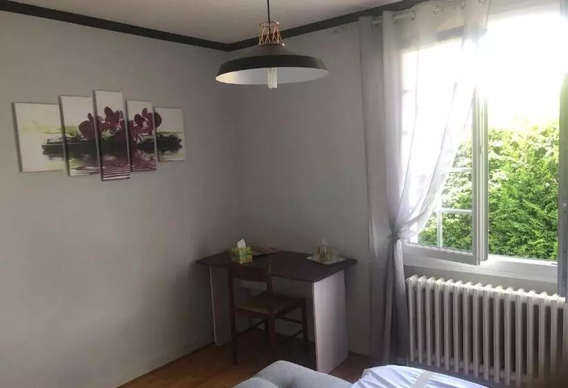 Majatalo Au Nom Des Dames, Maison Et Table D Hôtes, Près De Chenonceau Et Du Zoo De Beauval