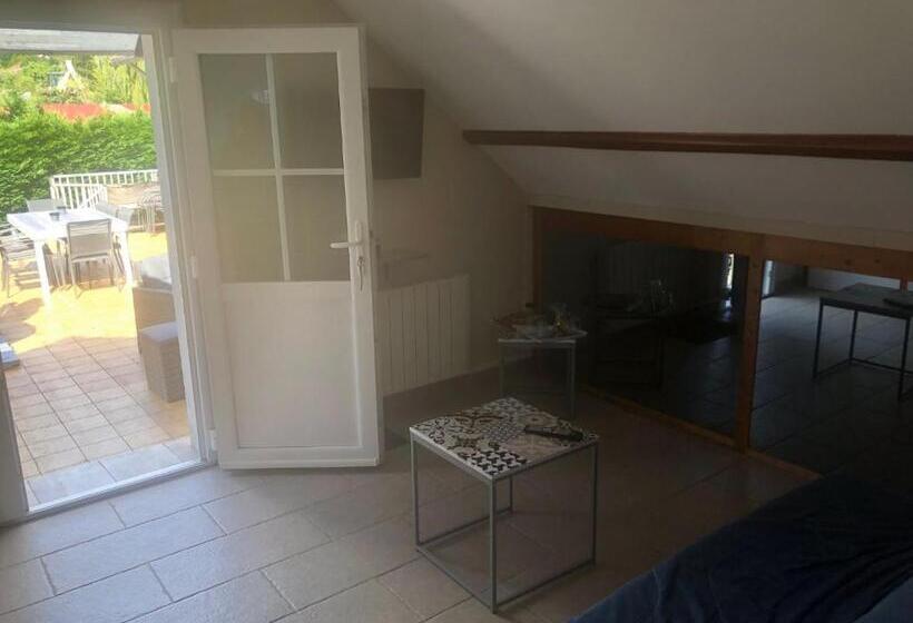 펜션 Au Nom Des Dames, Maison Et Table D Hôtes, Près De Chenonceau Et Du Zoo De Beauval