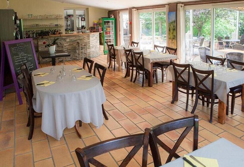 بنسيون Auberge De La Vallee