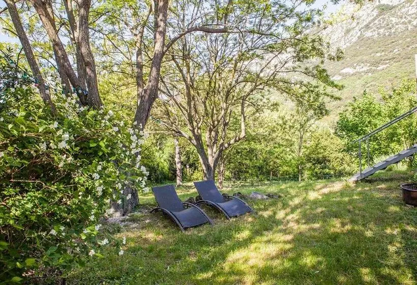 Majatalo Auberge De La Vallee