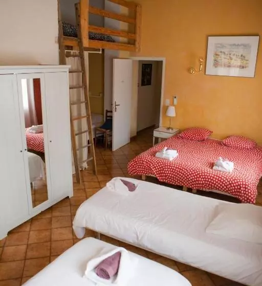 Majatalo Auberge De La Vallee