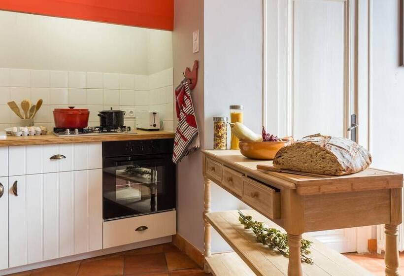 膳宿费 Chambres D Hôtes La Bastane