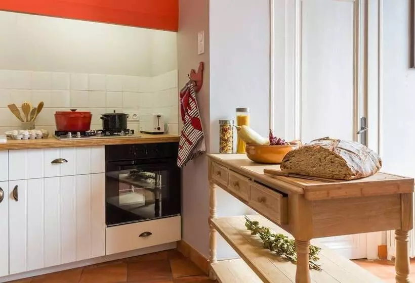 Majatalo Chambres D Hôtes La Bastane