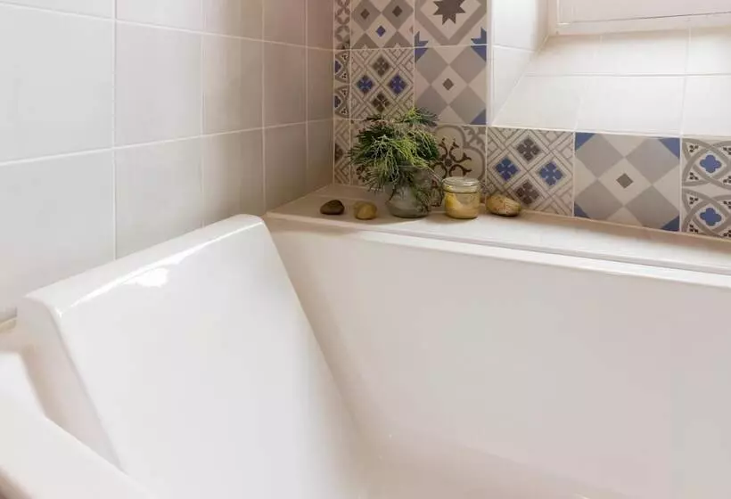 Majatalo Chambres D Hôtes La Bastane