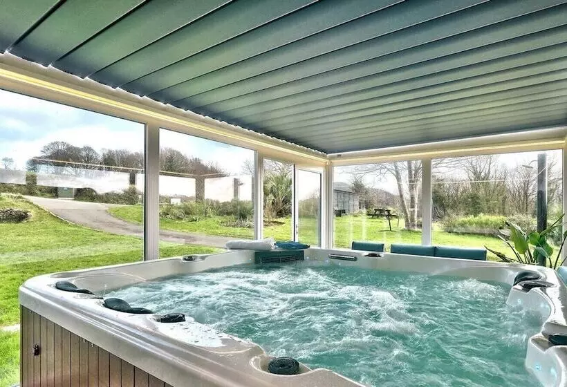 Majatalo Keryanti Domaine De Lesleac'h