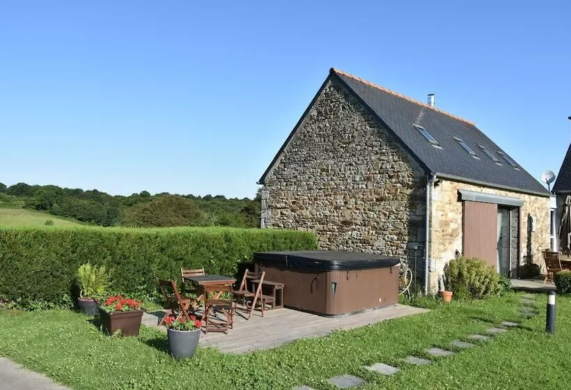 Majatalo Keryanti Domaine De Lesleac'h