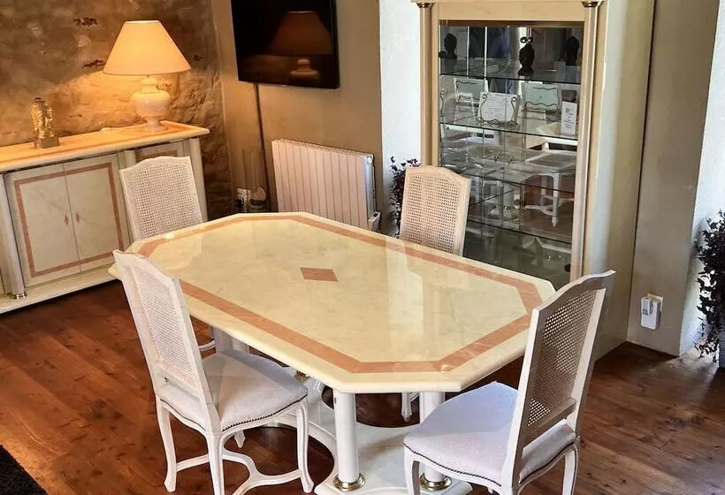 Majatalo Keryanti Domaine De Lesleac'h