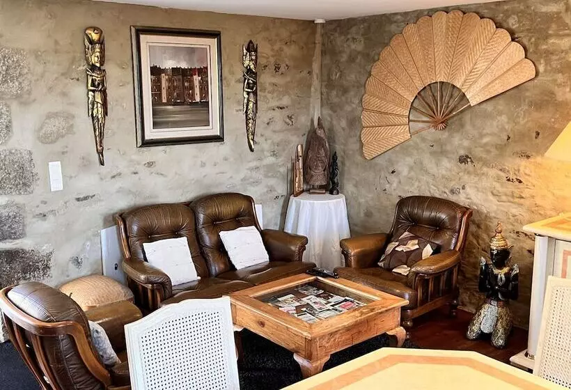 Majatalo Keryanti Domaine De Lesleac'h