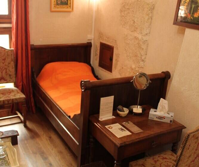 بنسيون La Grange Au Pesle