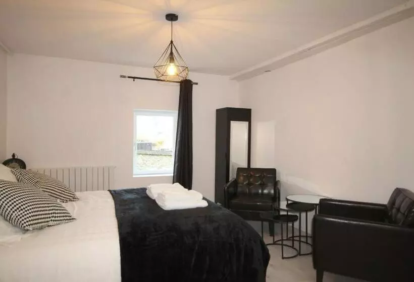 Majatalo Le Clos De Chaussy