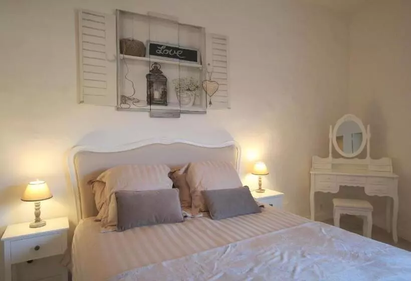 Majatalo Le Clos De Chaussy