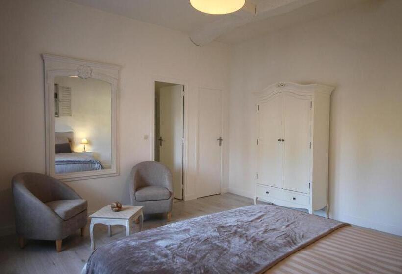 Пансион Le Clos De Chaussy