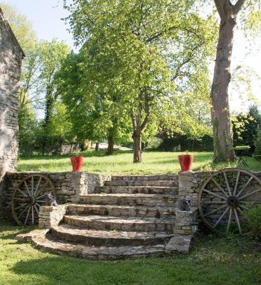 Пансион Le Clos De Chaussy