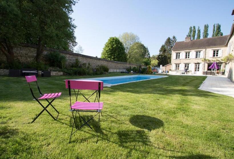 Пансион Le Clos De Chaussy