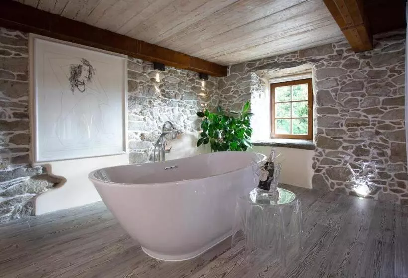 Majatalo Penzion Vejrovna