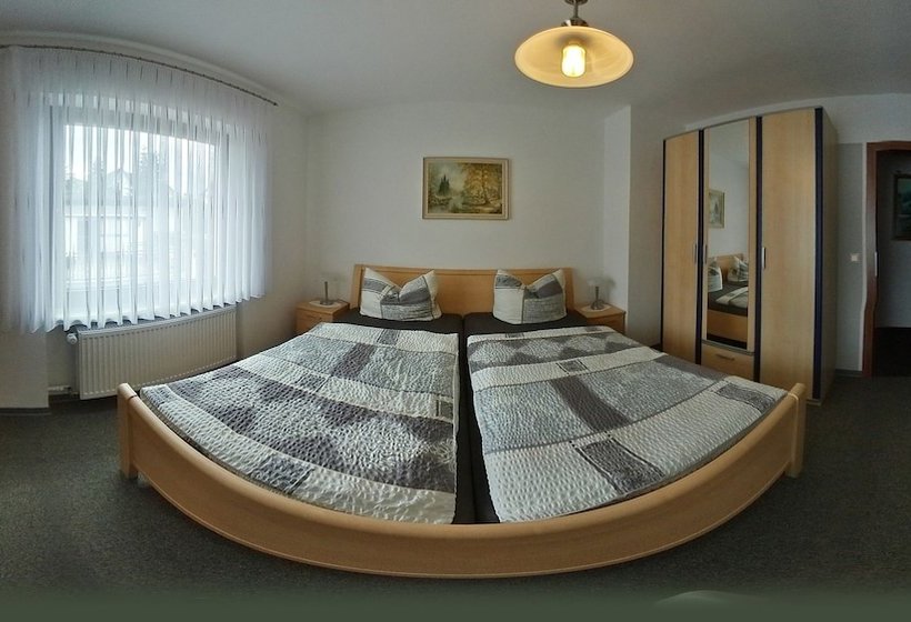 Pension Eifelschenke