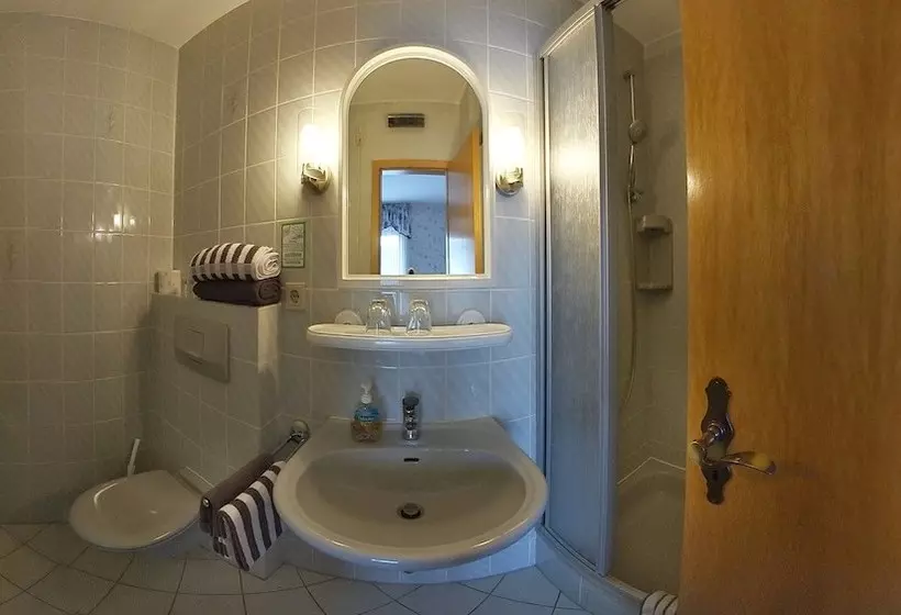 Pension Eifelschenke