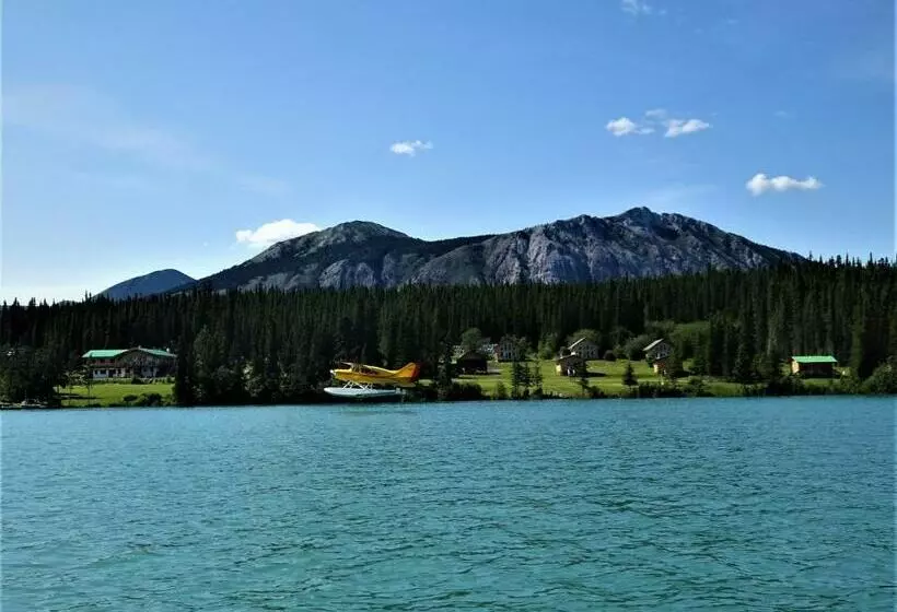 Southern Lakes Resort