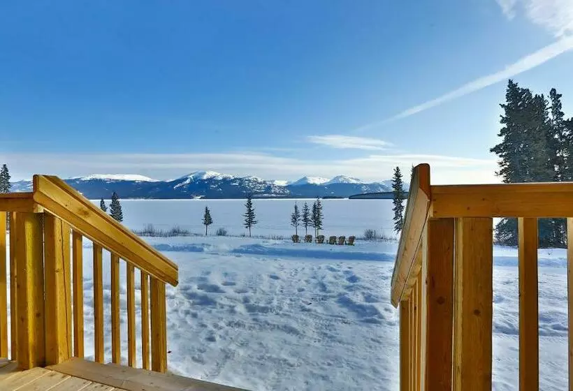 Southern Lakes Resort