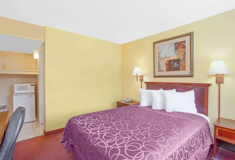 فندق Baymont By Wyndham Coalinga