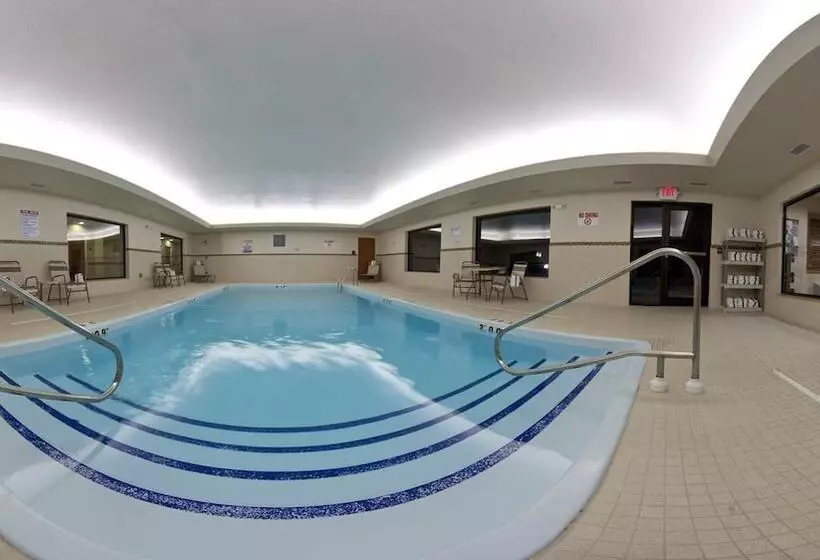 Holiday Inn Express Hotel & Suites Tipp City, An Ihg