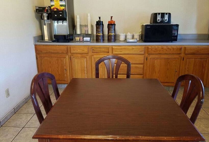 فندق Knights Inn Franklin, Pa