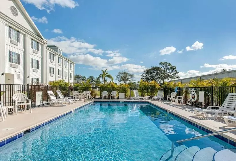 호텔 Quality Inn Palm Bay Melbourne I95
