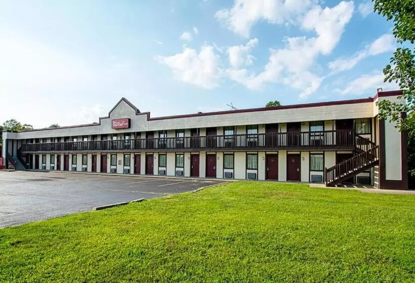 فندق Red Roof Inn Scottsburg