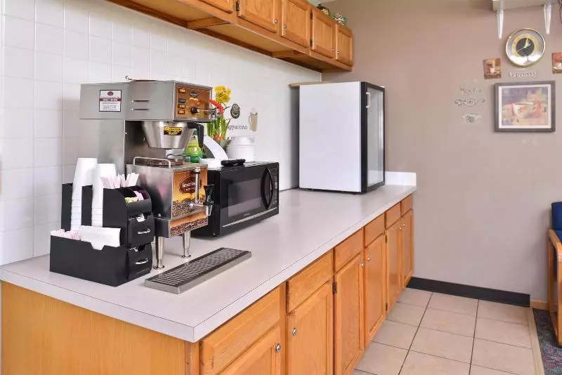 Hotel Sauk River Inn & Suites, A Travelodge By Wyndham