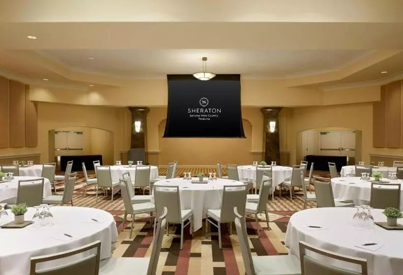 فندق Sheraton Sonoma Wine Country Petaluma