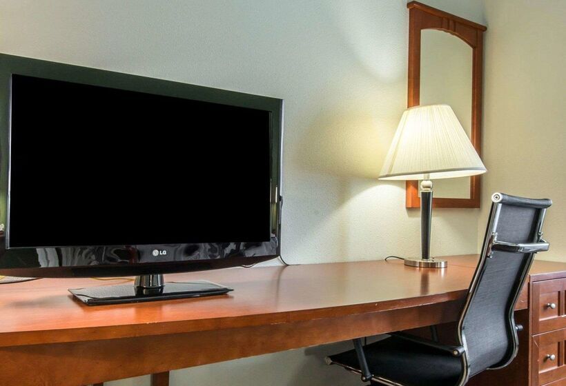 Отель Sleep Inn & Suites