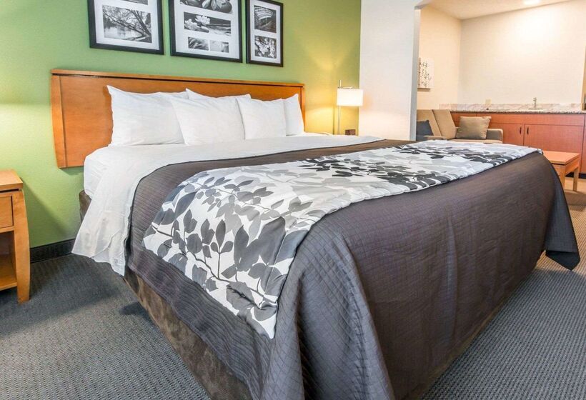 Отель Sleep Inn & Suites