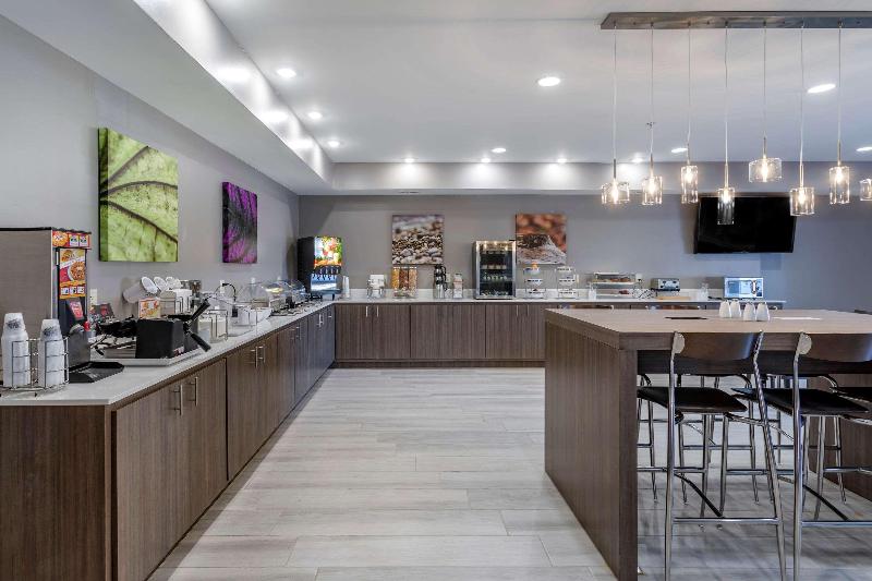 Отель Sleep Inn & Suites Lebanon Nashville Area