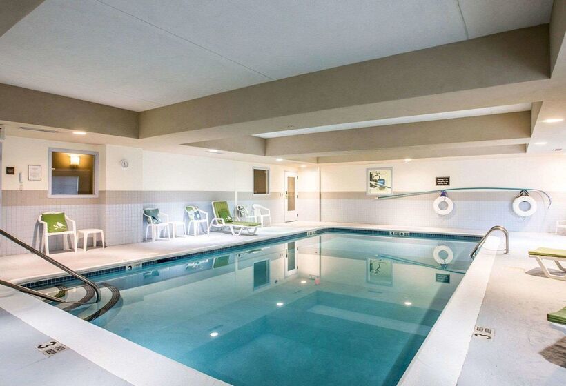 호텔 Sleep Inn & Suites Queensbury  Lake George