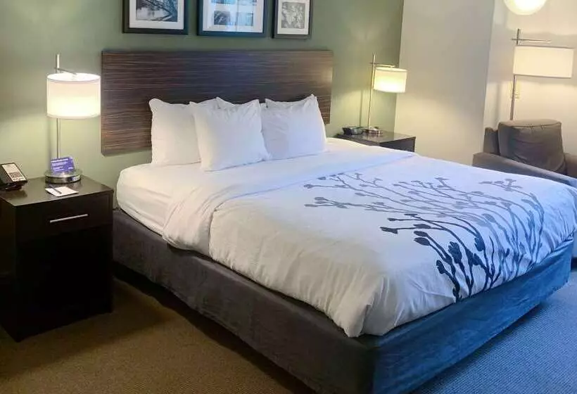 Hotel Sleep Inn & Suites Queensbury  Lake George