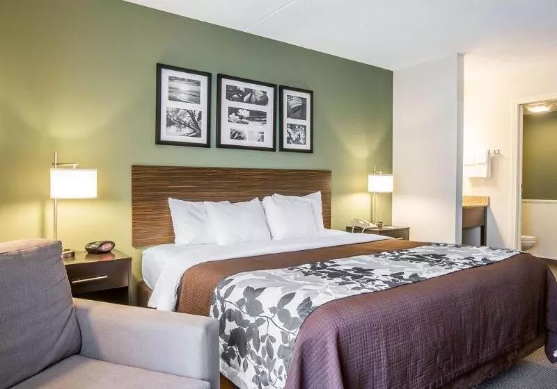 Hotel Sleep Inn & Suites Queensbury  Lake George