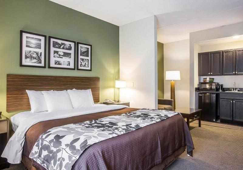 호텔 Sleep Inn & Suites Queensbury  Lake George