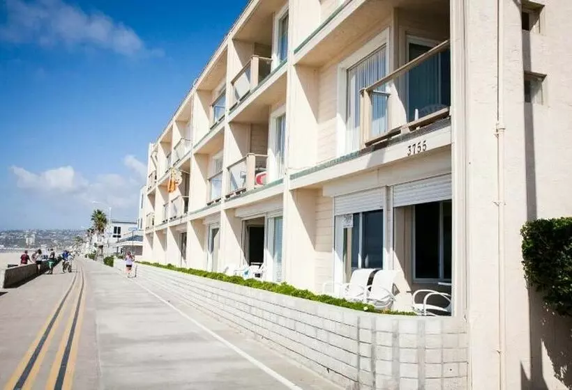 Hotel Sunset Sands Ocean Front Vacation