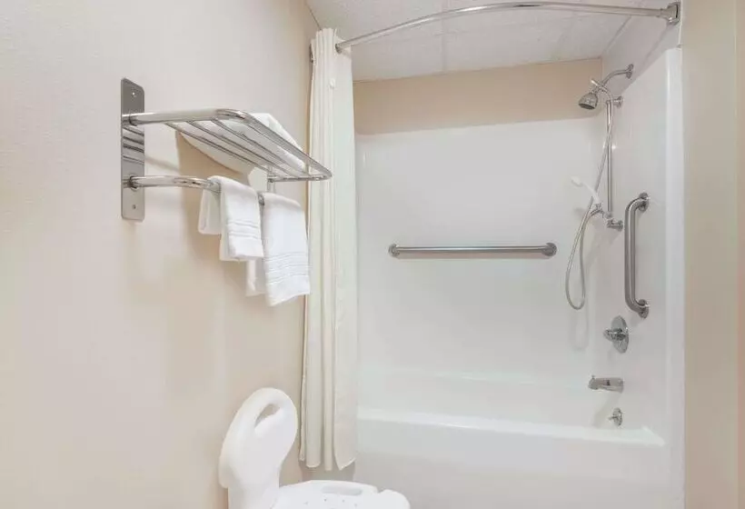 ホテル Super 8 By Wyndham Mt. Carmel Il