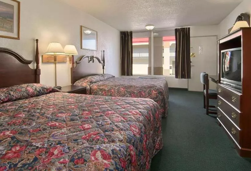 ホテル Super 8 By Wyndham Oklahoma Fairgrounds
