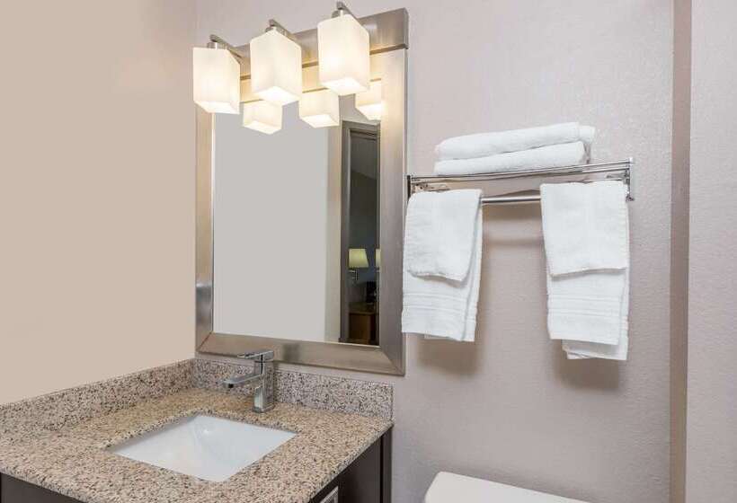 Отель Super 8 By Wyndham Sioux City South