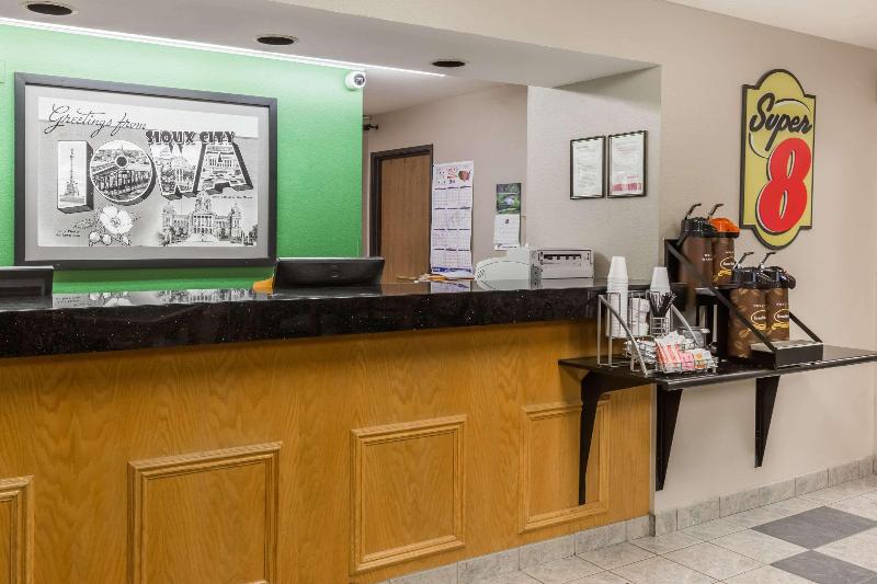 Отель Super 8 By Wyndham Sioux City South